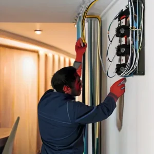 Что важно учитывать при обновлении электрики в жилом пространстве