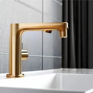 Что важно знать о сочетании сантехники с современной отделкой